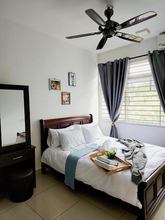 Putrajaya Dwiputra 6 Plus 1 Pax Blissful Fully Air-Con Suite Eksteriør billede